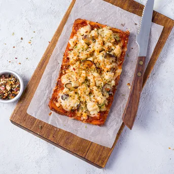 Truffle Chicken Pizza Slice